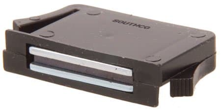 Southco 02-10-101-10 Snap-In Magnetic Catch Southco Snap-In Magnetic Catches, .020 to .080 Frame Thickness Push to close, Pack of 1