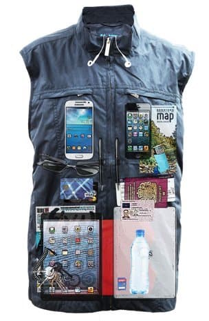 AyeGear 23 Pocket Travel Vest with Dual iPad Pockets
