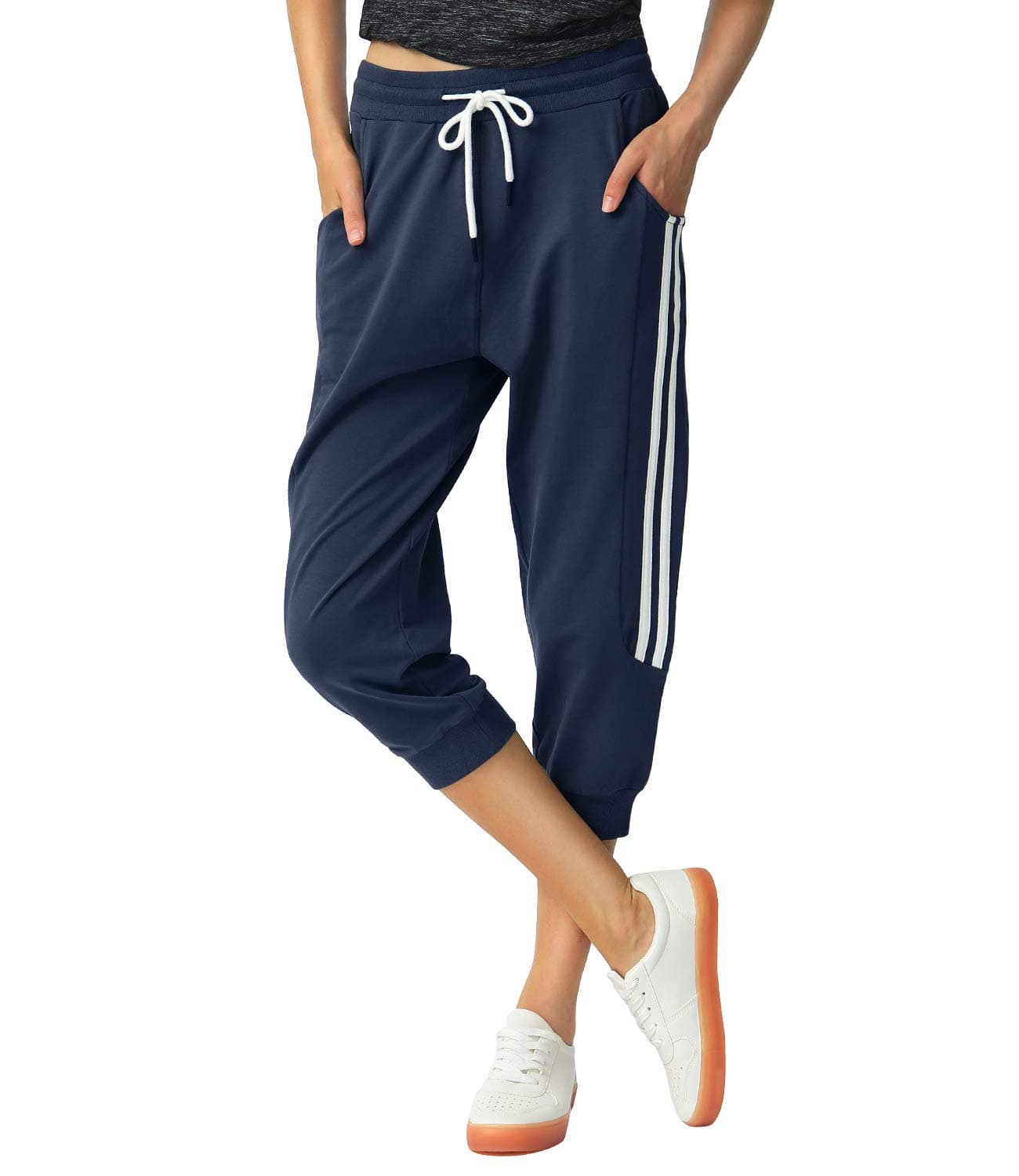 SPECIALMAGIC Women's Capri Pants Cropped Joggers with Pockets Elastic Waist Drawstring Capri Sweatpants