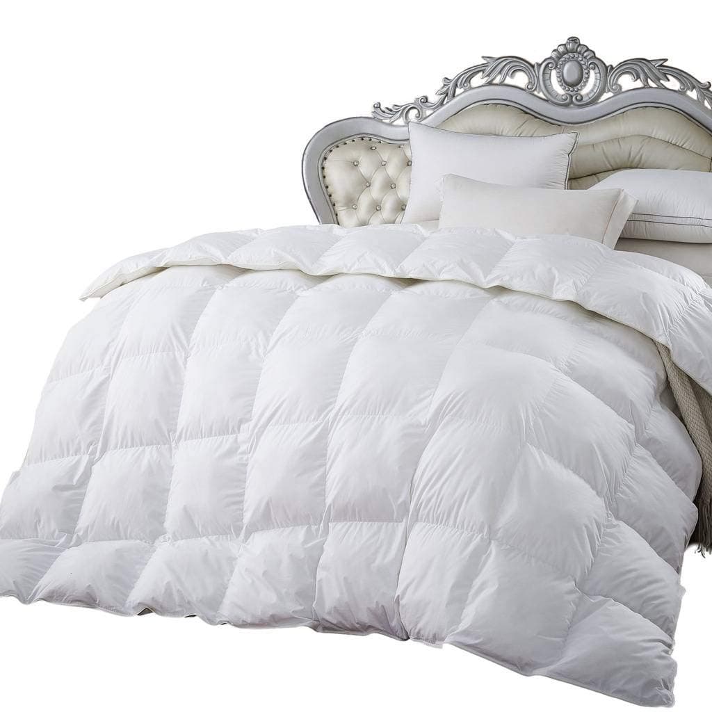 Luxurious 300TC Hungarian Goose Down Comforter - California King