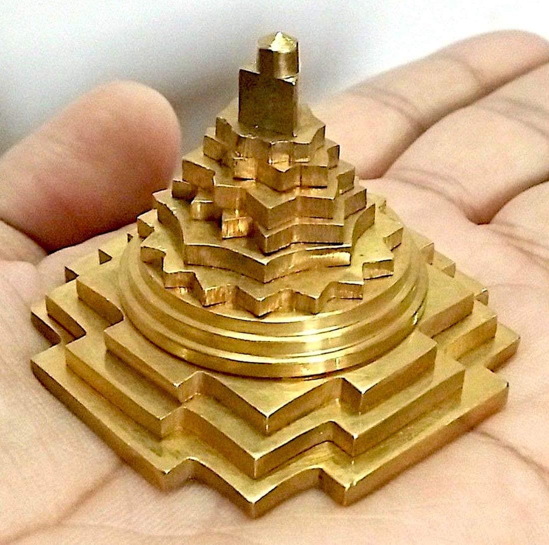 Sri Yantra, Meru Yantra, Sri Chakra in Brass Size 2" Inch - Spiritual Powers, Vaastu Dosh, Prosperity - 3D