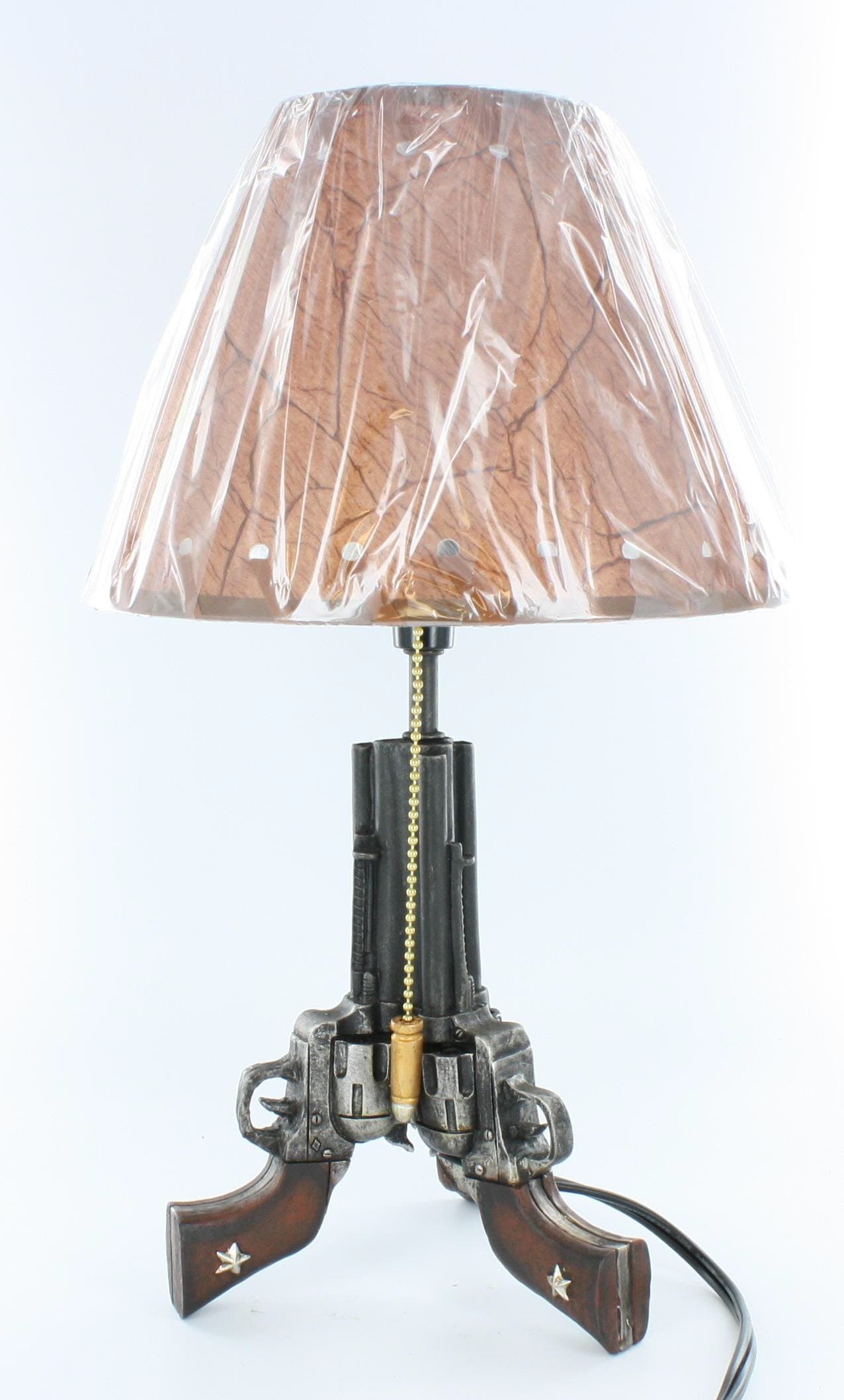 Realistic 3 Pistol Table Lamp - Old Western Cowboy Revolver Three Gun