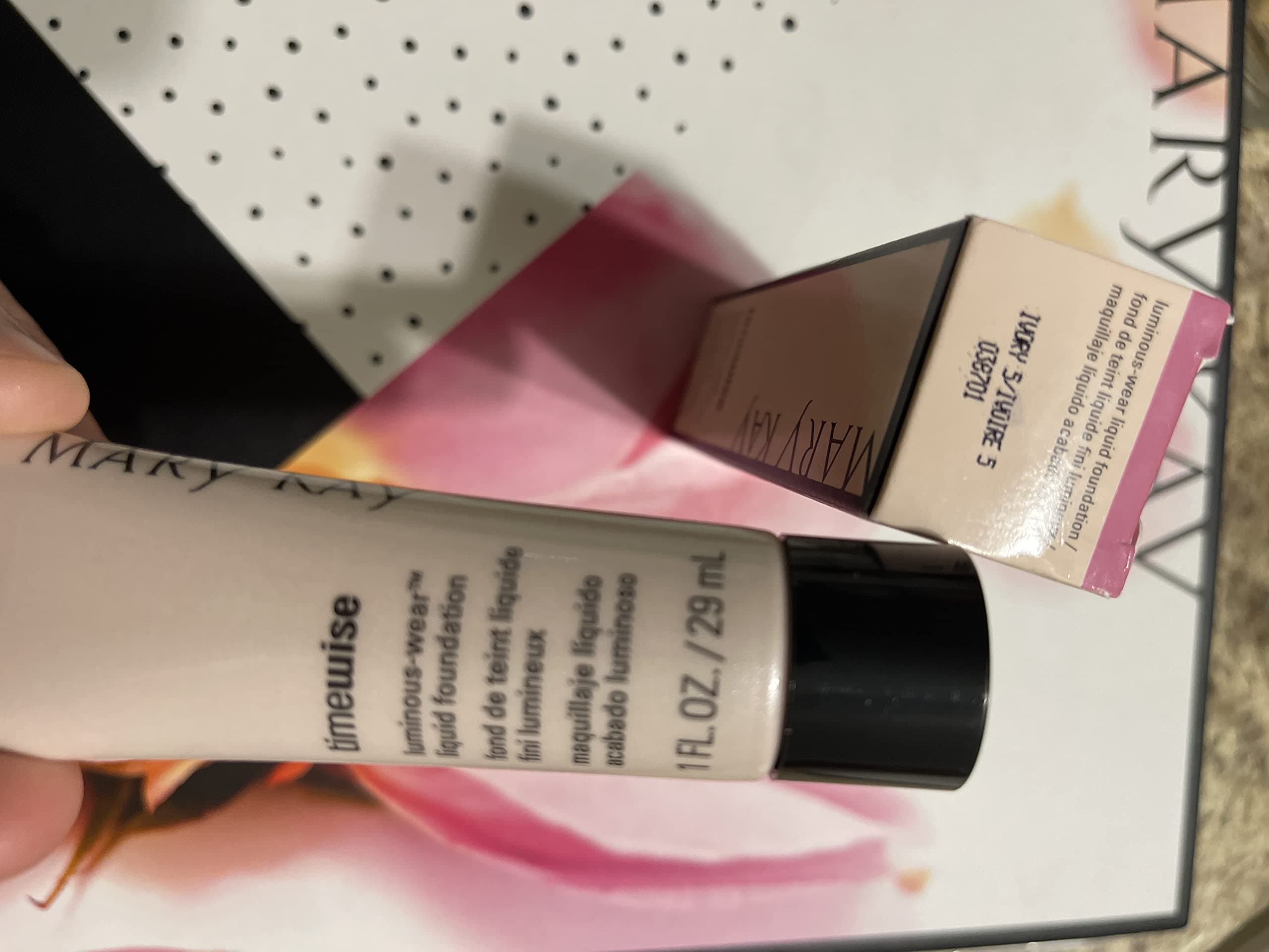 Mary Kay Timewise Luminous Foundation ~Ivory 5