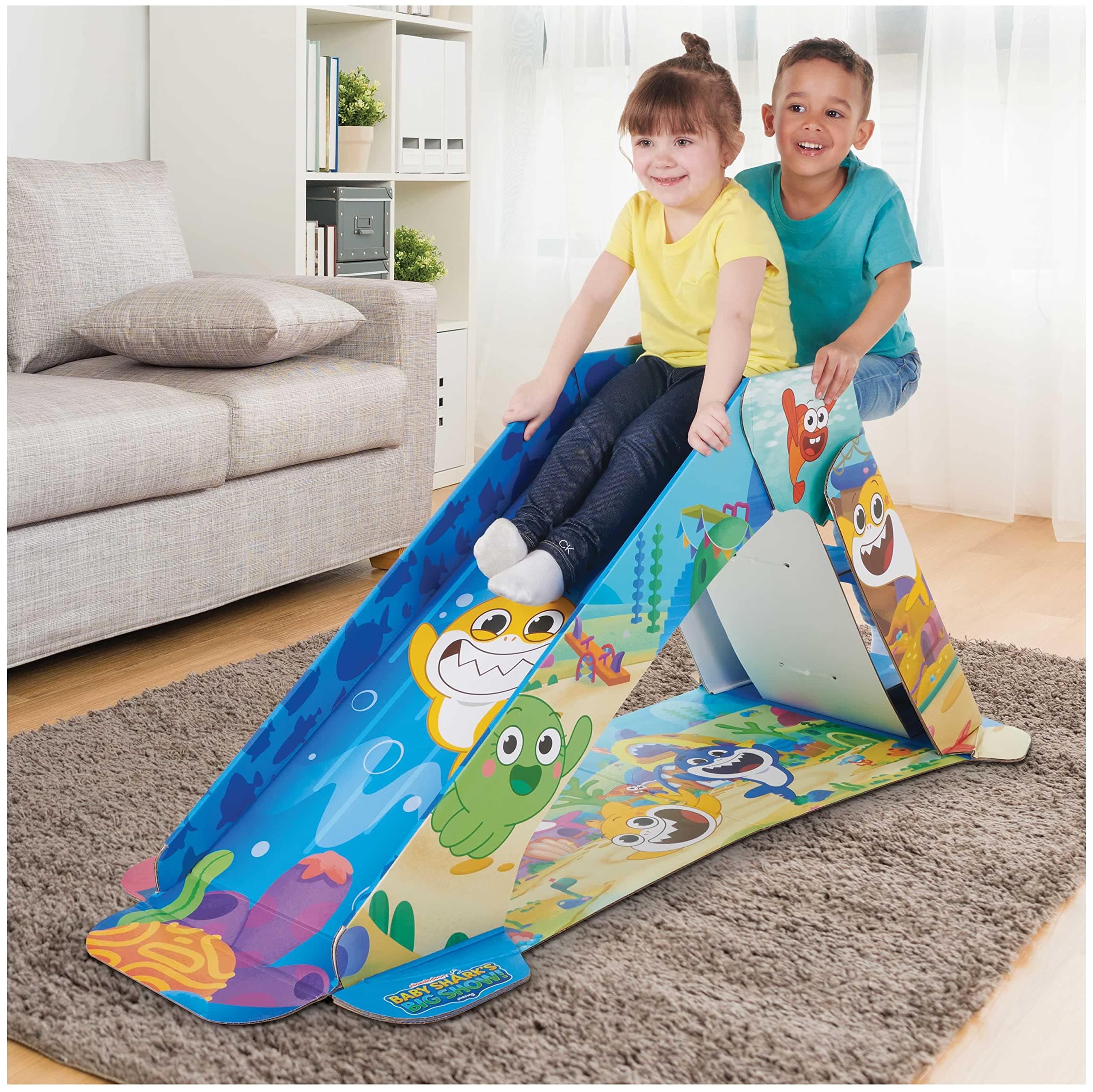 Pop2Play Baby Shark’s Big Show! Indoor Slide